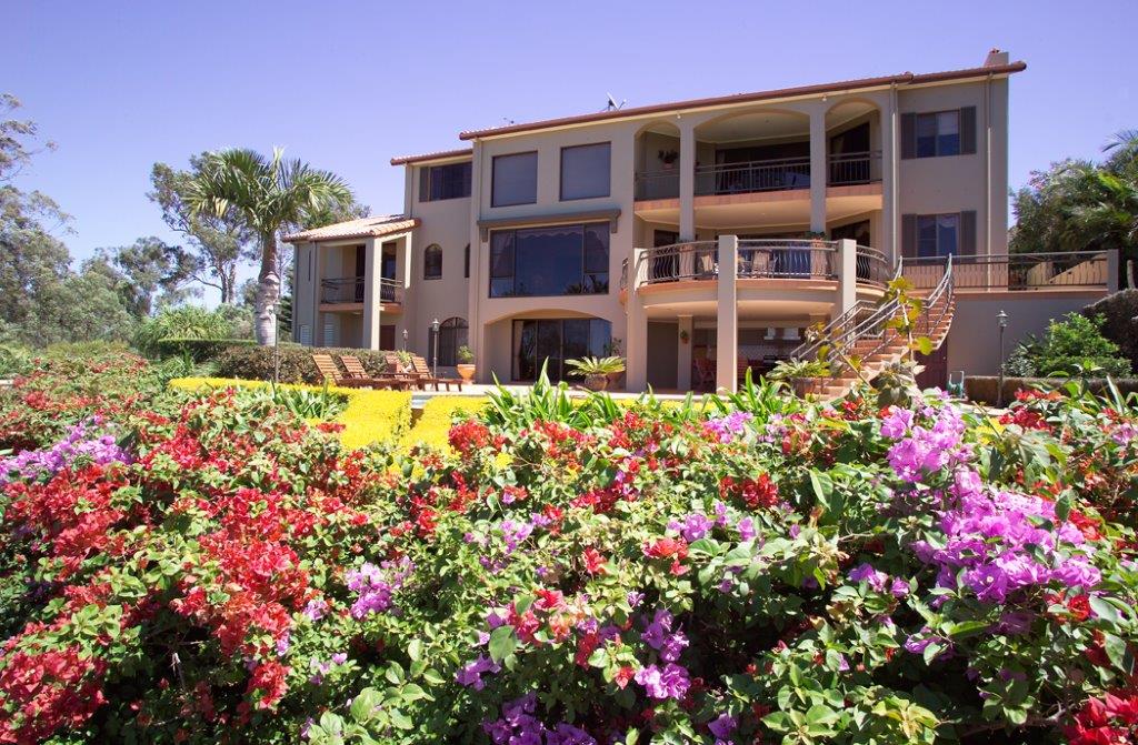 tolivar-residence4-luxury-home-builders-gold-coast